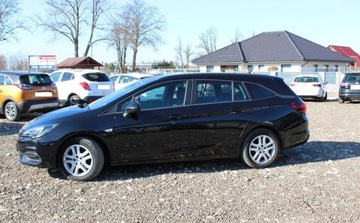 Opel Astra K Sportstourer Facelifting 1.5 Diesel 122KM 2019 Opel Astra 1.5D 122KM przeb.138TYs automat zarejestrowana bezwypadkowa FV, zdjęcie 2