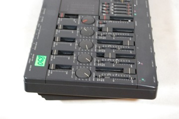 МНОГОТРЕКОВЫЙ КАССЕТНЫЙ РЕКОРДЕР YAMAHA MT-120S