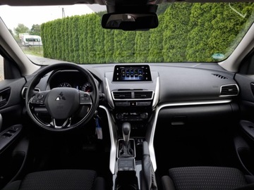 Mitsubishi Eclipse Cross SUV 1.5 T 163KM 2019 Mitsubishi Eclipse Cross 1.5 Benz Zadbany, zdjęcie 15