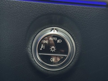 Mercedes Klasa C W206 Limuzyna 1.5 180 170KM 2025 MERCEDES-BENZ C Klasa 180 Avantgarde 1.5 (170KM) 2025, zdjęcie 9