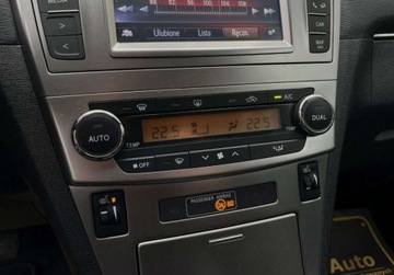 Toyota Avensis III Wagon Facelifting 1.8 Valvematic 147KM 2015 Toyota Avensis 1.8 147KM SKORAALCANTARA kamera manual BEZWYPADKOWA, zdjęcie 29