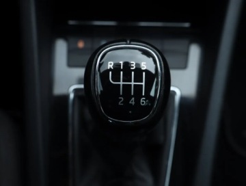 Skoda Octavia III Liftback Facelifting 1.8 TSI 180KM 2018 Skoda Octavia 1.8 TSI, Salon Polska, Klima, zdjęcie 13