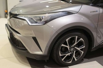 Toyota C-HR I Crossover 1.8 Hybrid 122KM 2016 Toyota C-HR 1.8 Hybrid Dynamic 1.8 Hybryda 122KM, zdjęcie 26