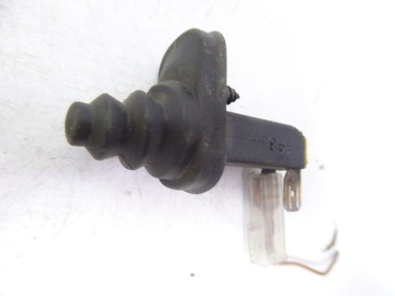 AUDI A4 B5 8D5 SENZOR OTEVÍRÁNÍ STYKAČ DVEŘE KOMBI 5D