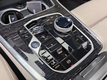 BMW X5 G05 SUV Facelifting 3.0 40d 352KM 2025 BMW X5 xDrive40d Sport Suv 3.0 (352KM) 2025, zdjęcie 14