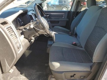  RAM 1500 2019r., Classic SLT, od ubezpieczalni 5.7 Benzyna 395KM, zdjęcie 6