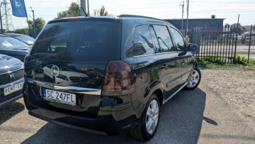 Opel Zafira B 1.6 Twinport ecoFLEX 115KM 2011 Opel Zafira 1.6i 116PS ZAREJESTORWANY Bezwypadkowy, zdjęcie 10