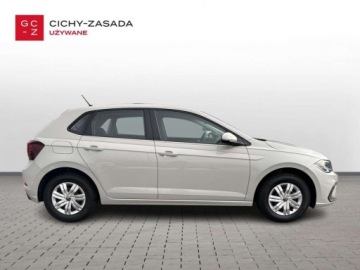 Volkswagen Polo VI Hatchback 5d Facelifting 1.0 TSI 95KM 2022 Volkswagen Polo 1.0TSI 95KM Life Digital CockpitSalon PolskaNiski Przebieg, zdjęcie 5