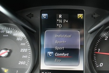 Mercedes GLC C253 2018 Mercedes GLC 220 COUPE F-vat Gwarancja Skóra Led, zdjęcie 32