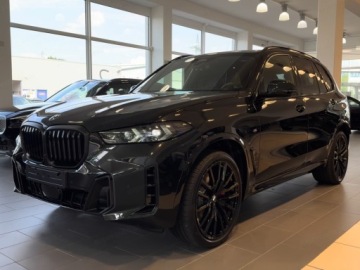 BMW X5 G05 SUV Facelifting 3.0 40d 352KM 2026 BMW X5 xDrive40d Sport Suv 3.0 (352KM) 2026, zdjęcie 1