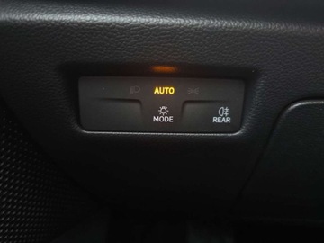 Skoda Superb III Kombi Facelifting 1.5 TSI 150KM 2024 Skoda Superb 1.5TSI 150KM FV23 DSG Side Assist Kierownica skorzana 2-ramie, zdjęcie 9