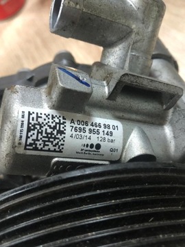 ČERPADLO SERVA MERCEDES SLK 0064669801
