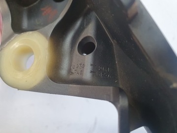 Ручка левой пассажирской ручки Suzuki Burgman 650 13-