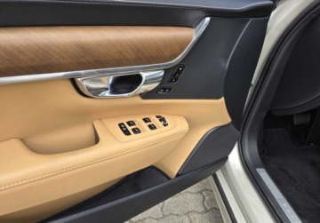 Volvo V90 II Kombi 2.0 D4 190KM 2018 Volvo V90 2.0 ON 190KM AWD Inscription FV23 Salon PL Serwis ASO Gwarancja, zdjęcie 11