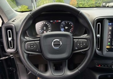 Volvo XC40 Crossover 1.5 T3 156KM 2018 Volvo XC 40 T3 156KM MANUAL FABRYCZNY LAKIER GWARANCJA zarejestrowany, zdjęcie 14