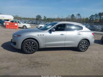 Maserati Levante 2017 Maserati Levante 2017 3.0l 3.0 Benzyna 345KM, zdjęcie 1