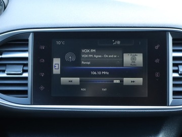 Peugeot 308 II SW 1.2 PureTech 130KM 2015 Peugeot 308 1.2 PureTech, Salon Polska, Navi, zdjęcie 11