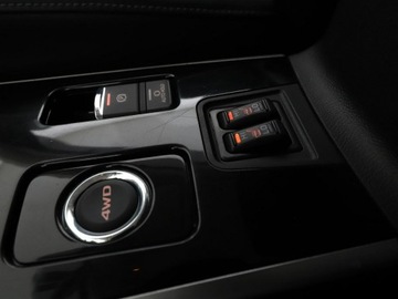 Mitsubishi Outlander III SUV Facelifting 2017 2.0 150KM 2018 Mitsubishi Outlander 2.0 4WD Diamant Edition+ Navi, zdjęcie 28