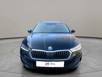 Skoda Octavia IV Kombi 2.0 TDI 115KM 2022 Skoda Octavia Skoda Octavia 2.0 TDI 115 KM Ambition DSG 2.0 Diesel 115KM, zdjęcie 2
