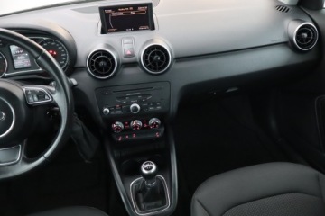 Audi 2012 Audi A1 1.2 TFSI, Klima, Tempomat, Parktronic, zdjęcie 7