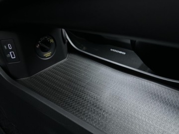 Omoda 5 1.5 T-GDI 224KM 2025 Omoda 5 NF HEV Omoda 5 HEV PREMIUM Khaki White &amp; C, zdjęcie 32