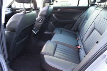 Skoda Superb III Scout 2.0 TDI SCR 200KM 2022 Skoda Superb 2.0TDI 200KM DSG STYLE 4X4 Kamera Kessy Navi Skora Panorma 19, zdjęcie 30