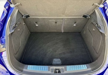 Infiniti Q30 1.6T 122KM 2016 Infiniti Q30 Infiniti Q30 1.6t Premium Tech 1.6 Benzyna 122KM, zdjęcie 38