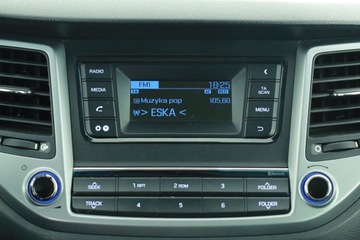 Hyundai Tucson III SUV 1.6 T-GDI 177KM 2016 Hyundai Tucson 1.6 T-GDI, Salon Polska, 4X4, zdjęcie 12