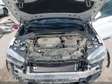 BMW X1 F48 2017 BMW X1 sdrive28i, 2017r., 2.0L 2.0 Benzyna 228KM, zdjęcie 11