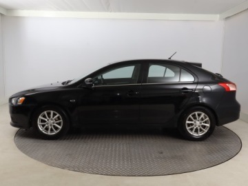 Mitsubishi Lancer IX Sportback Facelifting 1.6 MIVEC 117KM 2015 Mitsubishi Lancer 1.6 MIVEC, Salon Polska, Klima, zdjęcie 2