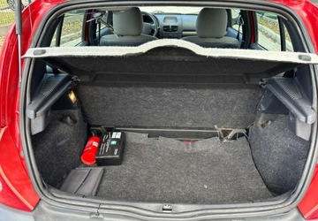 Renault Clio III Hatchback 5d 1.2 i 16V 75KM 2005 Renault Clio Zadbane, Idealne do Miasta, zdjęcie 10