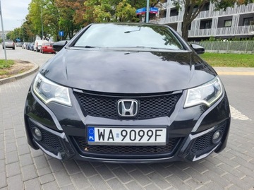 Honda Civic IX Hatchback 5d 2.2 i-DTEC 150KM 2012 HONDA CIVIC IX 5d 2.2 i-DTEC 150KM, Manual, Kamera, Climatronic, zdjęcie 1
