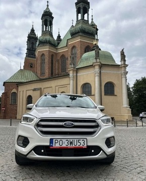 Ford Kuga II 2017 Ford Kuga Ford Kuga II Biala perelka fulll opcja 1.5 Benzyna 250KM, zdjęcie 1