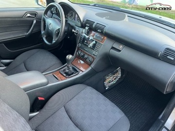 Mercedes Klasa C W203 Sedan W203 1.8 (C 180 Kompressor) 143KM 2007 Mercedes-Benz Klasa C 1.8 143 KM Kompresor Benzyna Zadbany 1.8, zdjęcie 17