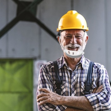 KASZEL PIŁKARSKI PASEK POD BRODKĘ