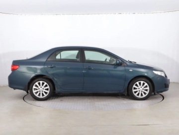Toyota Corolla X Sedan 1.4 D-4D 90KM 2008 Toyota Corolla 1.4 D-4D, Salon Polska, Automat, zdjęcie 5