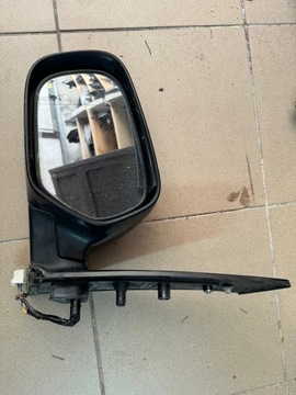 MITSUBISHI GRANDIS ZRCÁTKO LEVÉ EVROPA ORIGINÁLNÍ 9 PIN