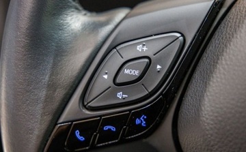 Toyota C-HR I Crossover Facelifting 1.8 Hybrid 122KM 2023 Toyota C-HR 1.8 Hybrid Style 1.8 Hybryda 122KM, zdjęcie 19