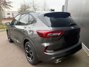Ford Kuga III SUV Plug-In Facelifting 2.5 PHEV 243KM 2026 Od ręki - ST-Line X 2.5 PHEV 243KM / Pakiet Winter, Reflektory Matrix LED, zdjęcie 4