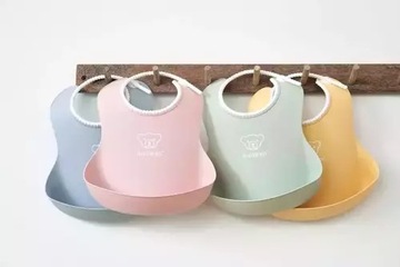 BABYBJORN - 2 нагрудника - пудрово-зеленый/пудрово-розовый