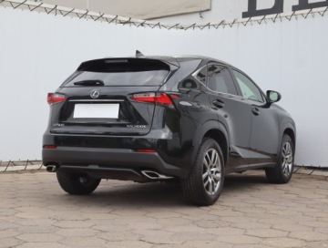 Lexus NX I SUV 200t 238KM 2017 Lexus NX 200t, Salon Polska, 4X4, Automat, Skóra, zdjęcie 4