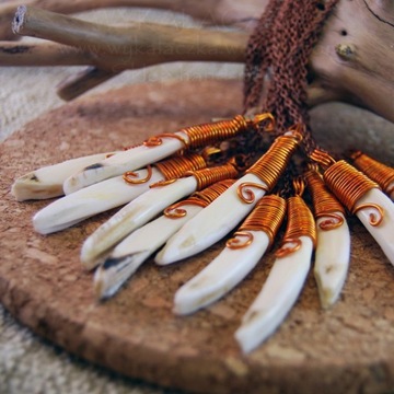 Naszyjnik Ząb Kieł dzika z kości rękodzieło tribal