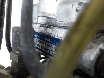 MERCEDES-BENZ W124 РАСПРЕДЕЛИТЕЛЬ ТОПЛИВА ВПРЫСКА K-JET 1041410245 0438121082