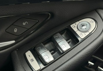 Mercedes GLC C253 SUV Plug-In 2.0 300e 320KM 2020 Mercedes-Benz GLC 4 Matic Plug-In Skora Navi Kamera Full Led FV23, zdjęcie 36