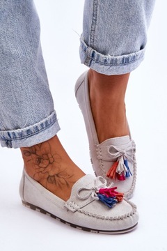 MOKASYNY ZAMSZOWE Z KOKARDĄ I FRĘDZLAMI SZARE 39