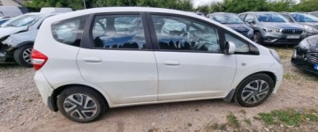 Honda Jazz III 2013 Honda Jazz 2013r, 1.2 LPG. Uszkodzony przod i lekko tyl. Jezdzi. 1.2, zdjęcie 12