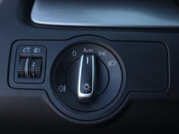 Volkswagen Passat B7 Limousine 2.0 TDI CR DPF BlueMotion 140KM 2011 VW Passat 2.0 TDI, Salon Polska, Navi, Klima, zdjęcie 14