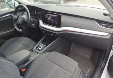 Skoda Octavia IV Kombi 2.0 TDI 150KM 2022 Skoda Octavia ACC Virtual Kamera Style 1,5TSI 150KM Serwis ASO Salon PL VA, zdjęcie 9