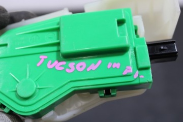 Klappen Tankklappe des Kraftstoffsbehälters Motor HYUNDAI TUCSON III 3 LIFT | thumb 1