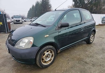Toyota Yaris I 1.0 i 16V 68KM 2001 Toyota Yaris Toyota Yaris 1.0 Base Benzyna 68KM